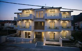 Verano Apartments